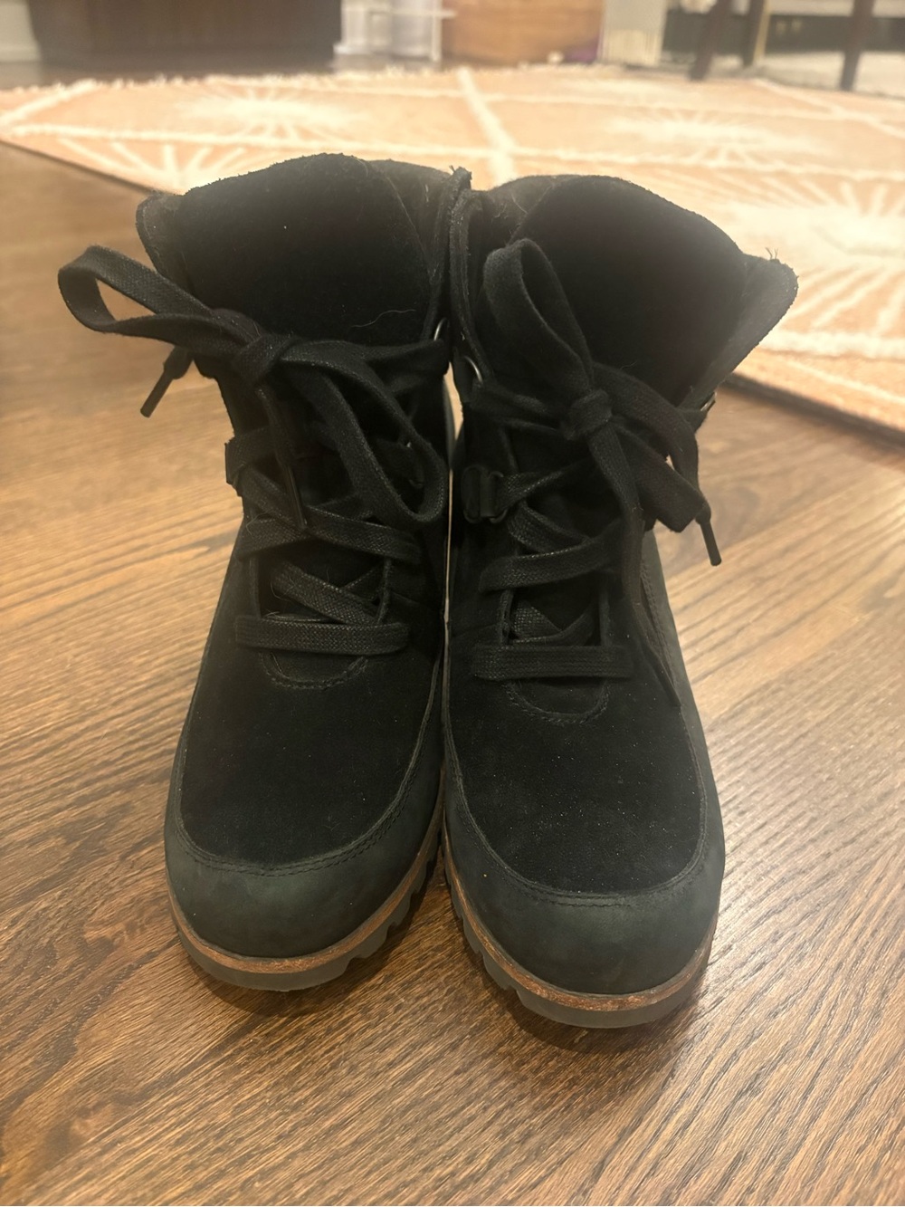UGG Valory Ankle Booties Laceup Wedge Boots Black Waterproof Suede Leather Sz 9